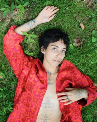 Indigo De Souza Carrboro