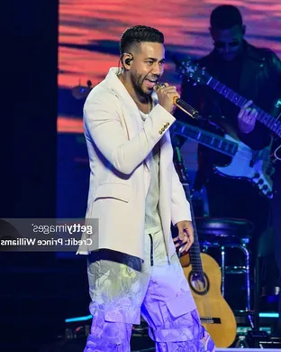Romeo Santos Greensboro