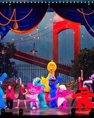 Sesame Street Live: Elmo's Got The Moves