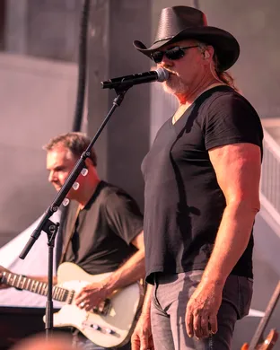 Trace Adkins & Aaron Tippin
